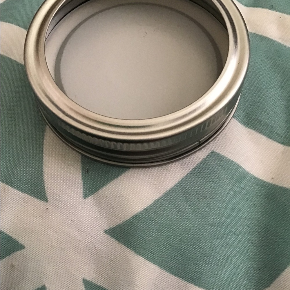 Mouth mason jar split type lid